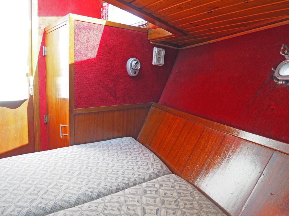 Cabin en avant, H&eacute;bergements